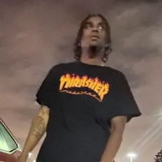 Jordy Guapoを聴いたり、ミュージックビデオを鑑賞したり、経歴やツアー日程などを確認したりしましょう！