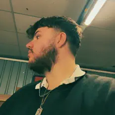 聆聽 LynkProductions、觀看音樂影片、閱讀小傳、查看巡演日期等！