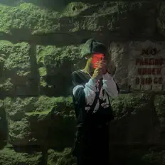 收听 prod by spook、观看音乐视频、阅读小传、查看巡演日期等 ！