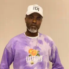 Dj Blackk Beatを聴いたり、ミュージックビデオを鑑賞したり、経歴やツアー日程などを確認したりしましょう！