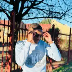 Ascolta Ostardedj, guarda video musicali, leggi la biografia, vedi le date del tour & altro!