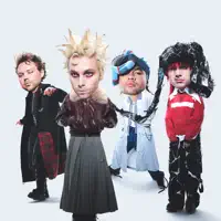 Ascolta undefined, guarda video musicali, leggi la biografia, vedi le date del tour & altro!