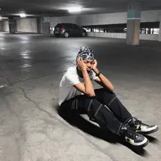 Ascolta BalenxiSki!, guarda video musicali, leggi la biografia, vedi le date del tour & altro!