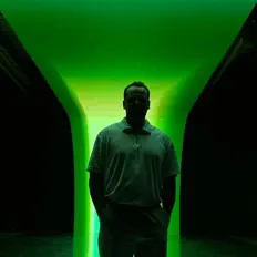 Écoutez PECH4LI, regardez des vidéoclips, lisez la biographie, consultez les dates de tournée et plus encore !