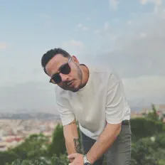 Listen to Umut Sezgin, watch music videos, read bio, see tour dates & more!