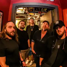 Hör dir The Jared Stout Band an, schau dir Musikvideos an, lies die Biografie, finde Tourdaten und mehr!