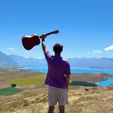 Max Ryan सुनें, म्यूज़िक वीडियो देखें, बायो पढ़ें, दौरे की तारीखें और बहुत कुछ देखें!