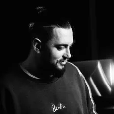 Dengarkan Michael Ra, tonton video musik, baca bio, lihat tanggal tur & lainnya!