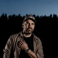 Listen to Otis Kerp, watch music videos, read bio, see tour dates & more!