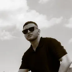 Listen to Maljo Perez, watch music videos, read bio, see tour dates & more!