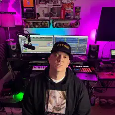 Écoutez Elroysbeats, regardez des vidéoclips, lisez la biographie, consultez les dates de tournée et plus encore !