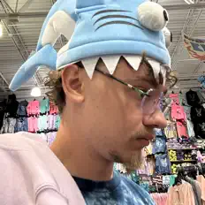 Escucha a Yvng Grievous, mira videos musicales, lee su biografía, consulta las fechas de las gira y más.