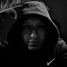 Escucha a Dajaraka, mira vídeos musicales, lee la biografía, consulta fechas de giras y mucho más.