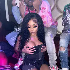 MalaysianDollを聴いたり、ミュージックビデオを鑑賞したり、経歴やツアー日程などを確認したりしましょう！