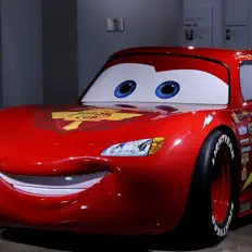 R4i0m4ku1n dinle, müzik videolarını izle, biyografisini oku, tur tarihlerini ve daha fazlasını gör!