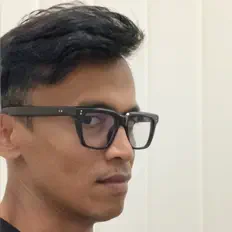 聆聽 Muslim Syaebani、觀看音樂影片、閱讀小傳、查看巡演日期等！