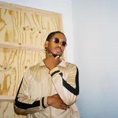 Escucha a Denzo Hex, mira videos musicales, lee su biografía, consulta las fechas de las gira y más.