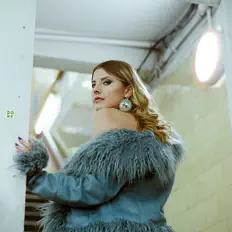 Listen to Maya Blandy, watch music videos, read bio, see tour dates & more!