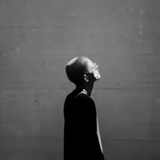 Ouça Tiny Bunker, assista a videoclipes, leia a biografia, veja as datas das turnês e mais!