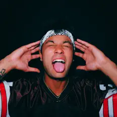 Dengarkan Zane Neale, tonton video musik, baca bio, lihat tanggal tur & lainnya!