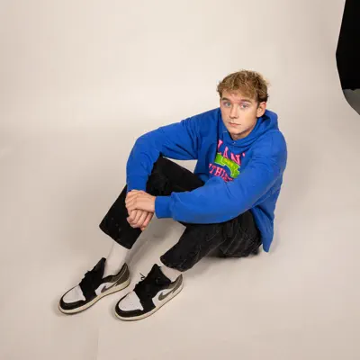 Listen to Matt Mogg, watch music videos, read bio, see tour dates & more!