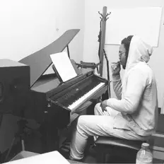 Tony Millerzを聴いたり、ミュージックビデオを鑑賞したり、経歴やツアー日程などを確認したりしましょう！
