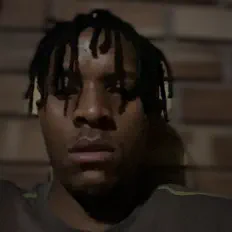 Luister naar SauceTh@t, bekijk muziekvideo's, lees de bio, bekijk de tourdata, en meer!