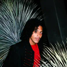 Ascolta Danny Bonilla, guarda video musicali, leggi la biografia, vedi le date del tour & altro!