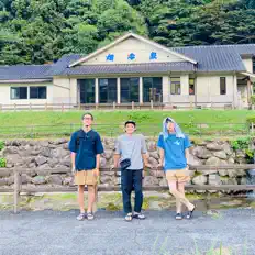 サウナーズを聴いたり、ミュージックビデオを鑑賞したり、経歴やツアー日程などを確認したりしましょう！