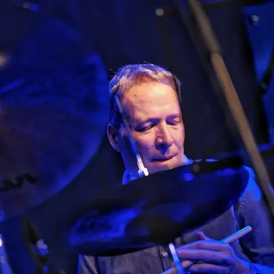 Listen to Carsten Lindholm Trio, watch music videos, read bio, see tour dates & more!