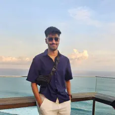 NAKSHATRAを聴いたり、ミュージックビデオを鑑賞したり、経歴やツアー日程などを確認したりしましょう！