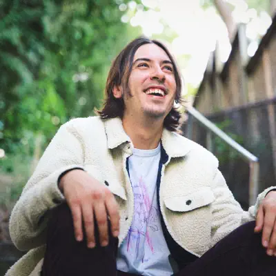Listen to Riley White, watch music videos, read bio, see tour dates & more!