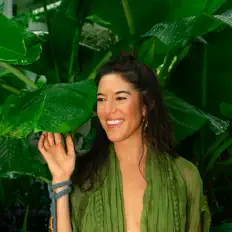 Emilia Garthを聴いたり、ミュージックビデオを鑑賞したり、経歴やツアー日程などを確認したりしましょう！