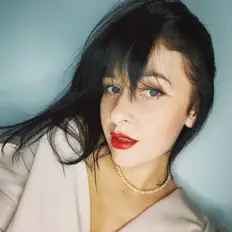 Ouça U'LANKA, assista a videoclipes, leia a biografia, veja as datas das turnês e mais!