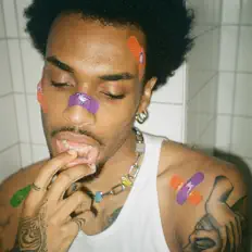 Escucha a SAVIOUR, mira videos musicales, lee su biografía, consulta las fechas de las gira y más.