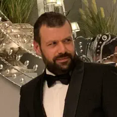 Dengarkan Emrah Gündüz, tonton video musik, baca bio, lihat tanggal tur & lainnya!