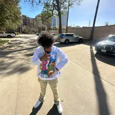 Escucha a YNL Trapbaby, mira videos musicales, lee su biografía, consulta las fechas de las gira y más.