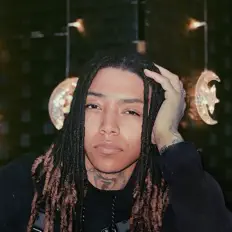 聆聽 Aday、觀看音樂影片、閱讀小傳、查看巡演日期等！