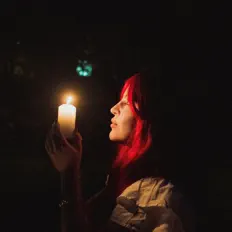 Skyler Windを聴いたり、ミュージックビデオを鑑賞したり、経歴やツアー日程などを確認したりしましょう！