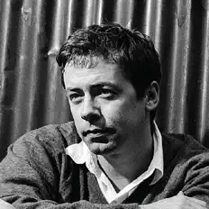 Nick Heyward dinle, müzik videolarını izle, biyografisini oku, tur tarihlerini ve daha fazlasını gör!