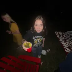 Écoutez Peyton Cook, regardez des vidéoclips, lisez la biographie, consultez les dates de tournée et plus encore !