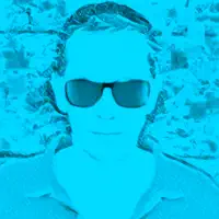 undefinedを聴いたり、ミュージックビデオを鑑賞したり、経歴やツアー日程などを確認したりしましょう！