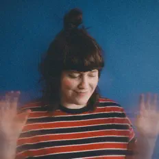 Ascolta Catherine Leduc, guarda video musicali, leggi la biografia, vedi le date del tour & altro!