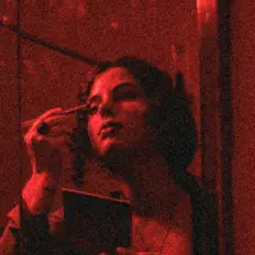 聆聽 Girl In The Garden、觀看音樂影片、閱讀小傳、查看巡演日期等！