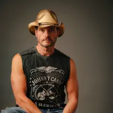 Ouve Jason Davis Band, vê vídeos de música, lê a biografia, vê as datas da digressão e muito mais!