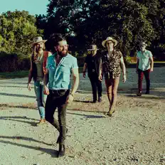 收听 West Texas Exiles、观看音乐视频、阅读小传、查看巡演日期等 ！