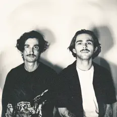 Escucha a beach scum, mira videos musicales, lee su biografía, consulta las fechas de las gira y más.