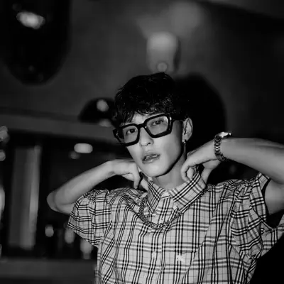 Listen to Salvador Mani, watch music videos, read bio, see tour dates & more!