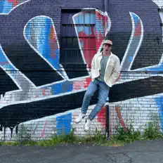 Dengarkan Pete James, tonton video musik, baca bio, lihat tanggal tur & lainnya!