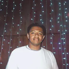 jrdn!を聴いたり、ミュージックビデオを鑑賞したり、経歴やツアー日程などを確認したりしましょう！